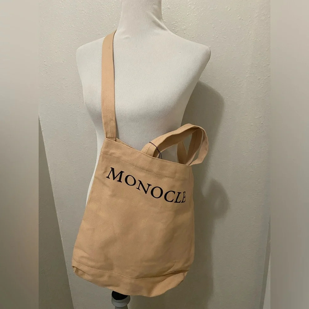 *NWT* Monocle Magazine Tote Voyager Canvas bag - Crossbody/ Shoulder - Picture 3 of 6